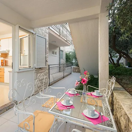 Residence Villa Irena Apartments Trogir Kültér fotó