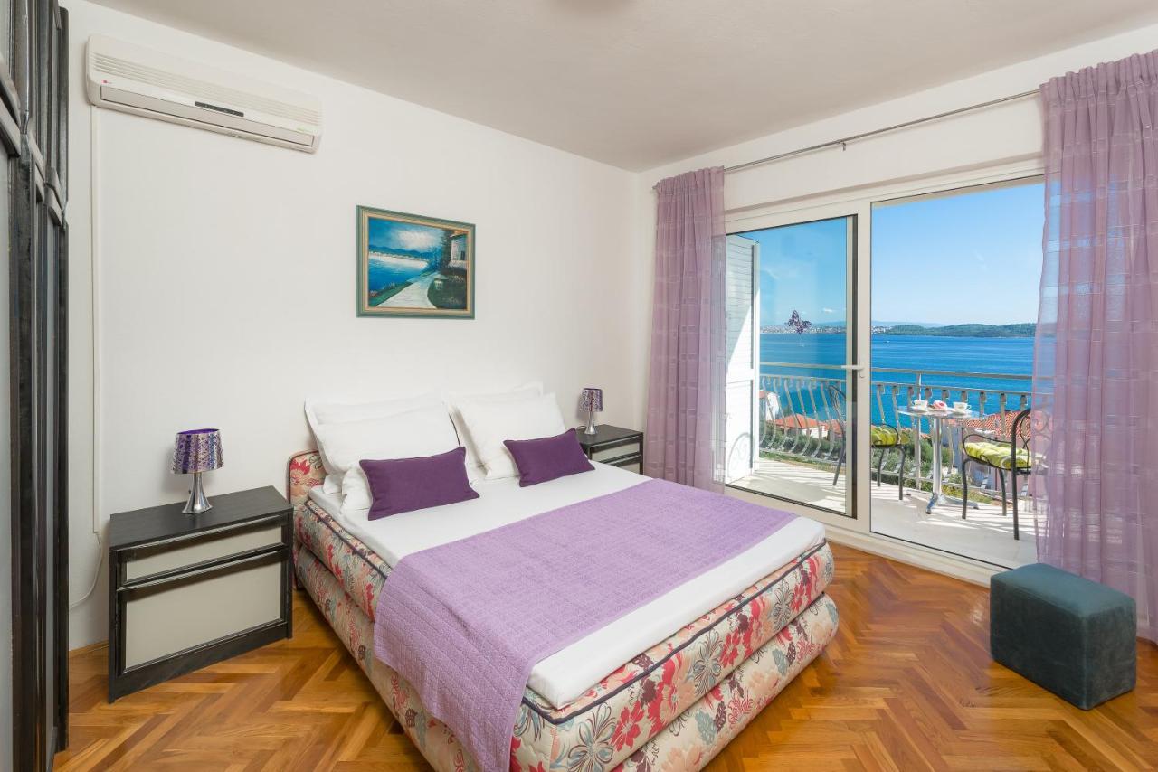 Irena * Trogir