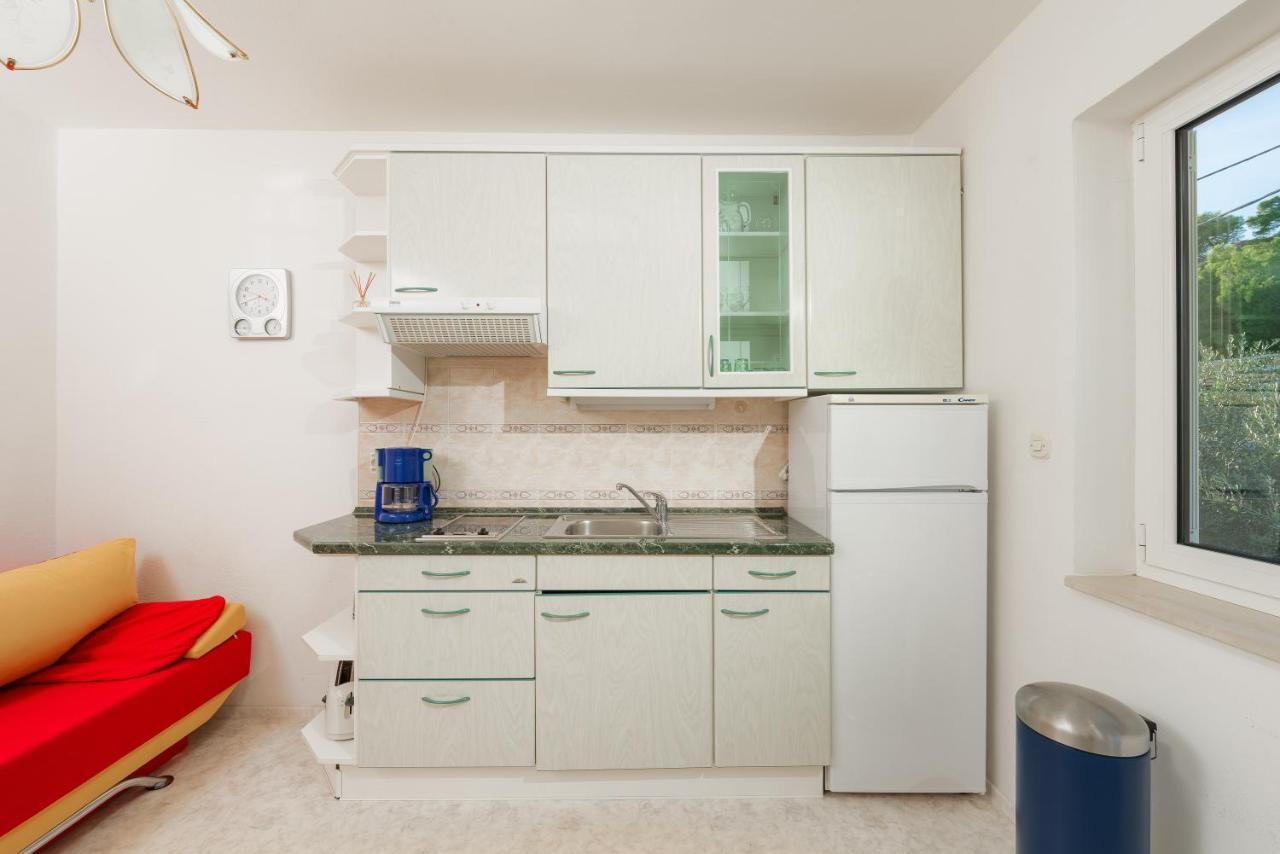 Irena Apartment