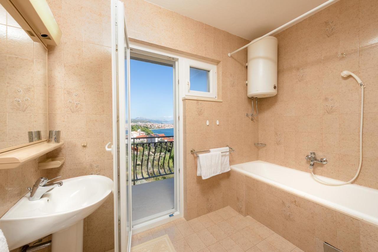 Apartment Irena