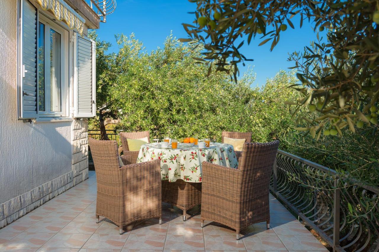 Apartment Irena Trogir